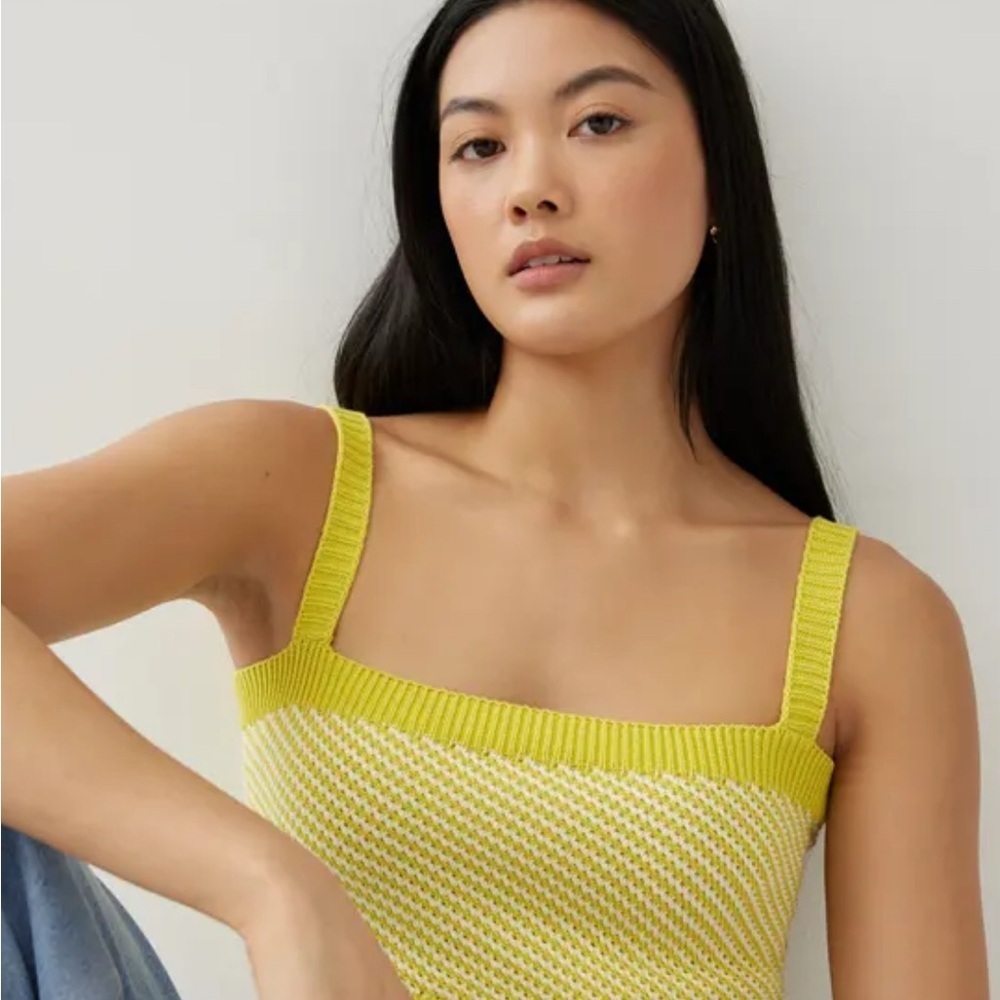 🆕🍋Lemon knit tank top M ptp 20” l 23”
